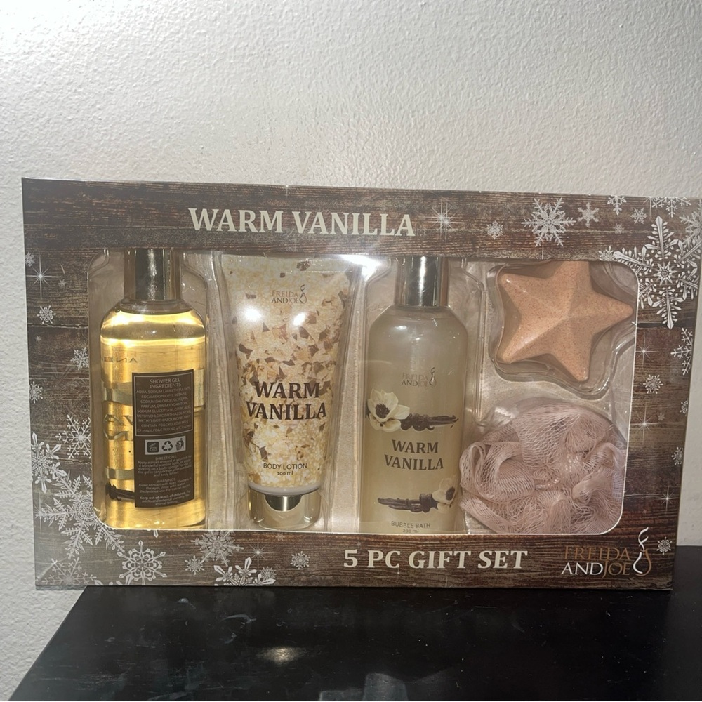 Freida & Joe Warm Vanilla Fragrance Bath Body Collection 5 Piece Gift Set - NEW